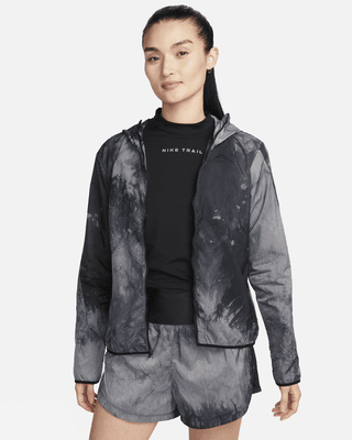 NIKE公式】 雨の日におすすめ サステナブル素材を20％以上使用 ジャケット【ナイキ公式通販】